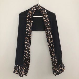 Steve Madden cheetah print scarf